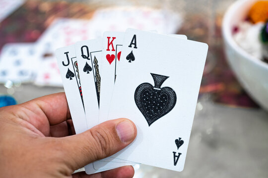 Popular Indian & Classic Card Games on Winbuzz